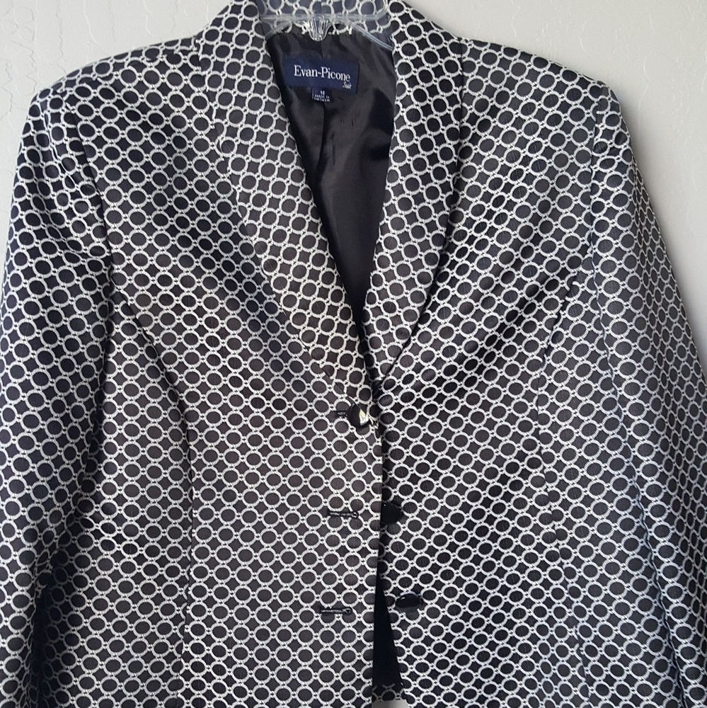 Suit jacket